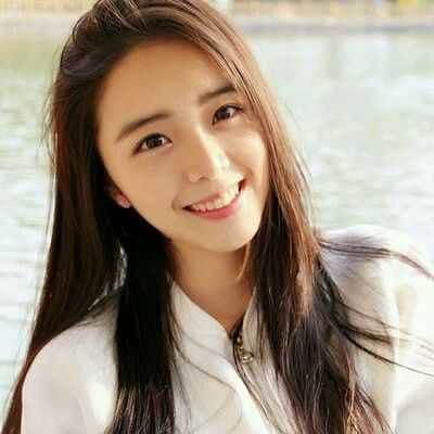 真的脱光了！北京奥森光猪跑 比基尼美女抢镜